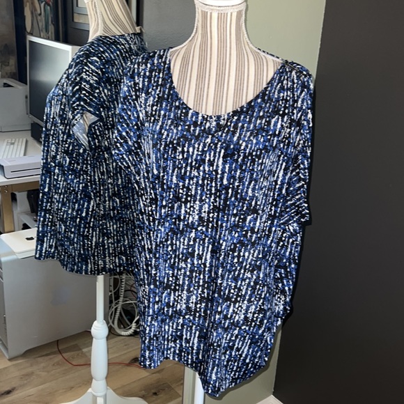 🔥Michael Kors, blue white blouse, XL